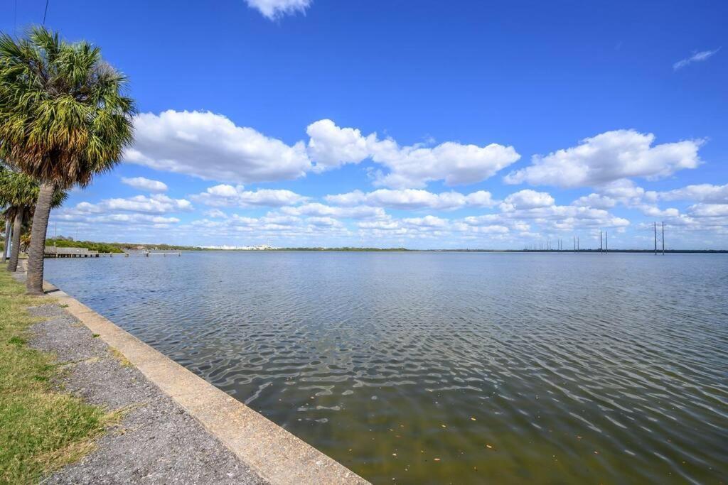 Santa Barbara On The Bay Waterfront Apartment Tampa Esterno foto